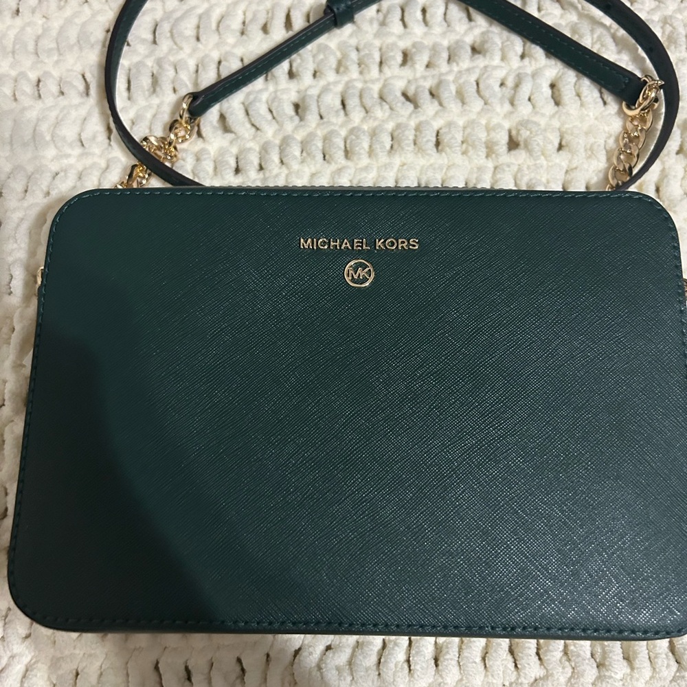 Michael Kors Green Crossbody Bag with Gold Hardware - Picture 3 of 7